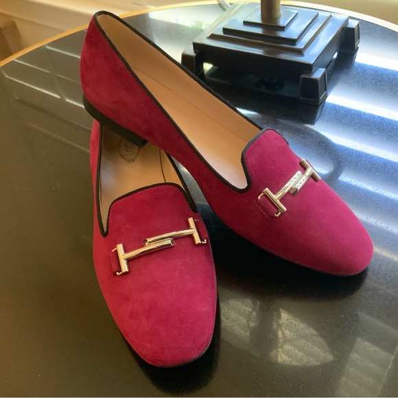 TOD’S DOUBLE T SUEDE SLIP ON LOAFER NWOT - Picture 1 of 9